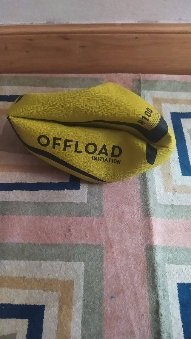 Balón de rugby ofload