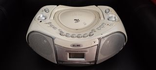 Reproductor CD, Radio y Cassette