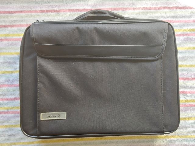Maletín Portátil 17"