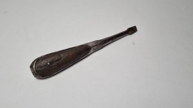 Utensile cacciavite antico