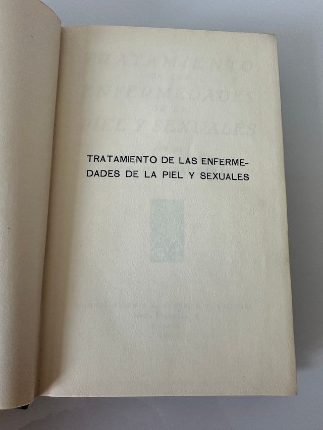 Libro Tratamiento enfermedades piel y sexuales