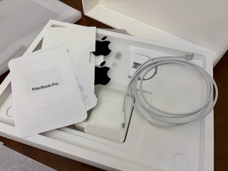 MacBook Pro 16" Chip M1 Max 32G 1T Gris Espacial
