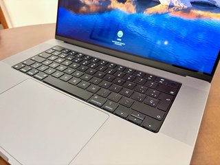MacBook Pro 16" Chip M1 Max 32G 1T Gris Espacial