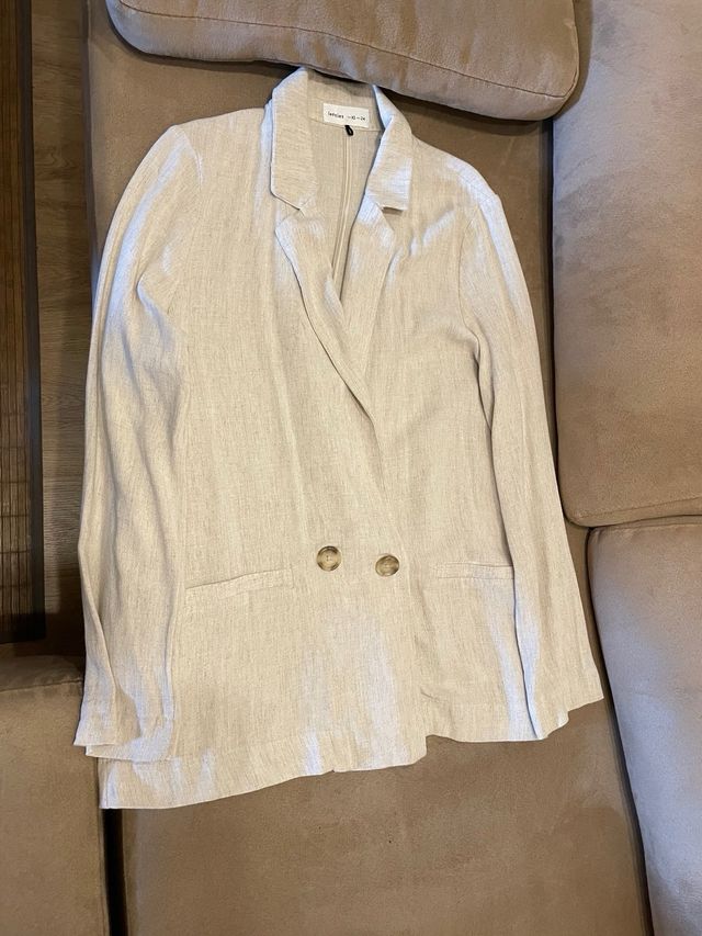 Bleiser de mujer talla xs pero talla como s