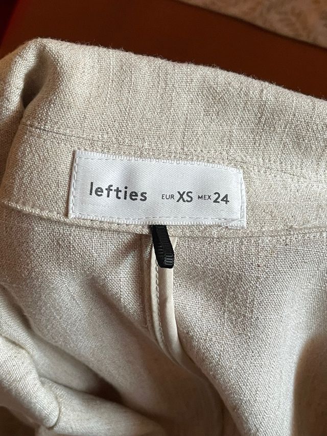 Bleiser de mujer talla xs pero talla como s