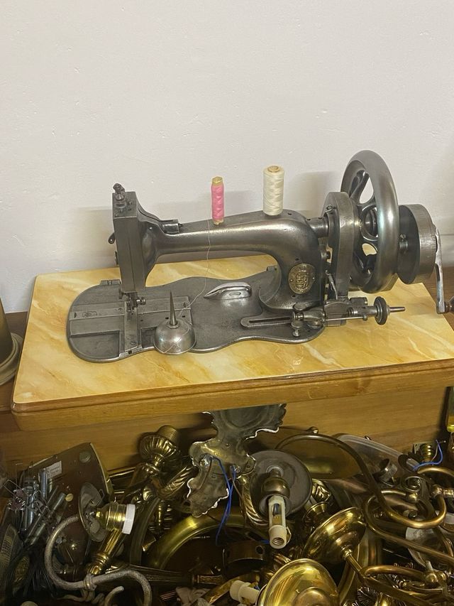 Maquina antigua wertheim.