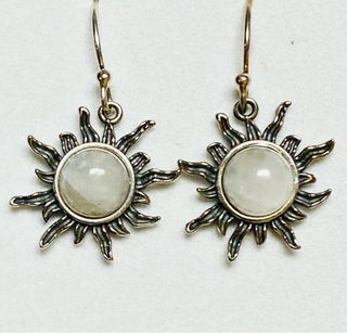 Pendientes soles con piedra luna en plata ley 925