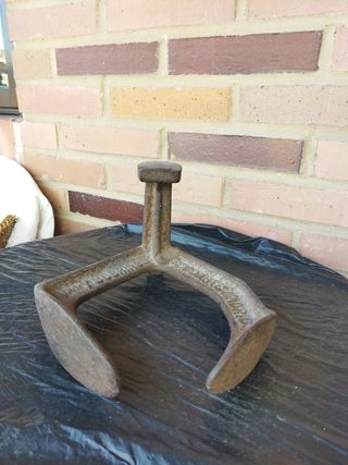 Decoración: Yunque o pie de zapatero