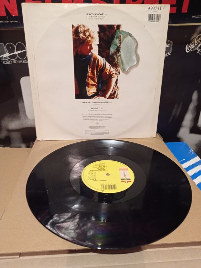 Robert Plant-- Heaven Knows