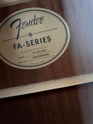 Guitarra fender folk +amplificador marsall ingles 