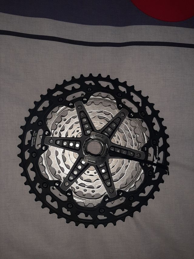 Cassette shimano xt 12v 10,51 v.
