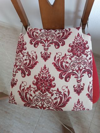 4 fundas acolchadas cojín estampado rojo
