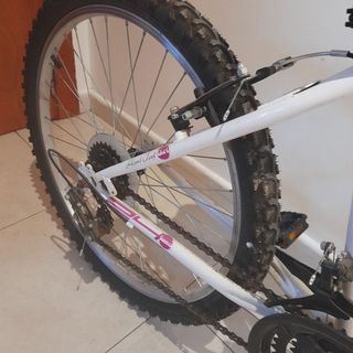 Bicicleta montanya poco uso!!!