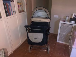 Carro bebé marca Arrue
