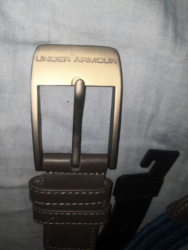CINTURÓN UNDER ARMOUR