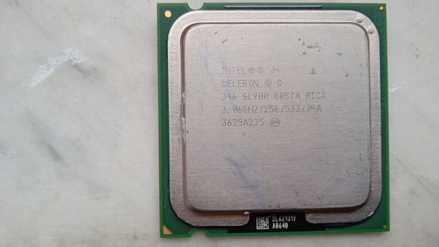 Coppia processori INTEL CELERON 3.06 GHz, 533 MHz