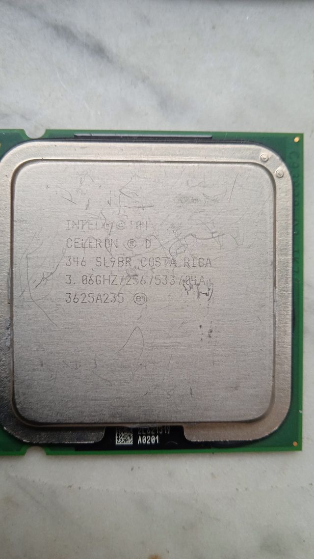 Coppia processori INTEL CELERON 3.06 GHz, 533 MHz