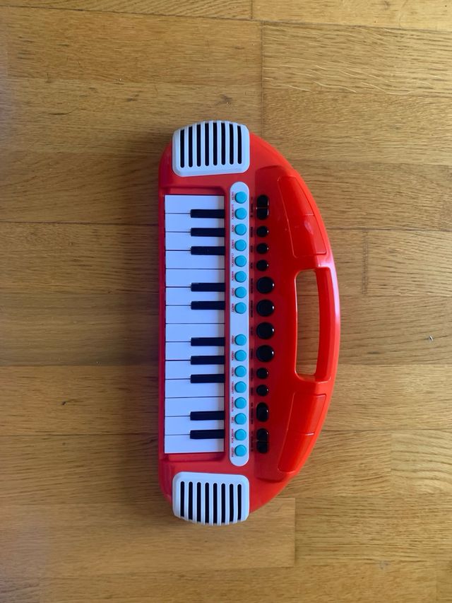 Piano juguete