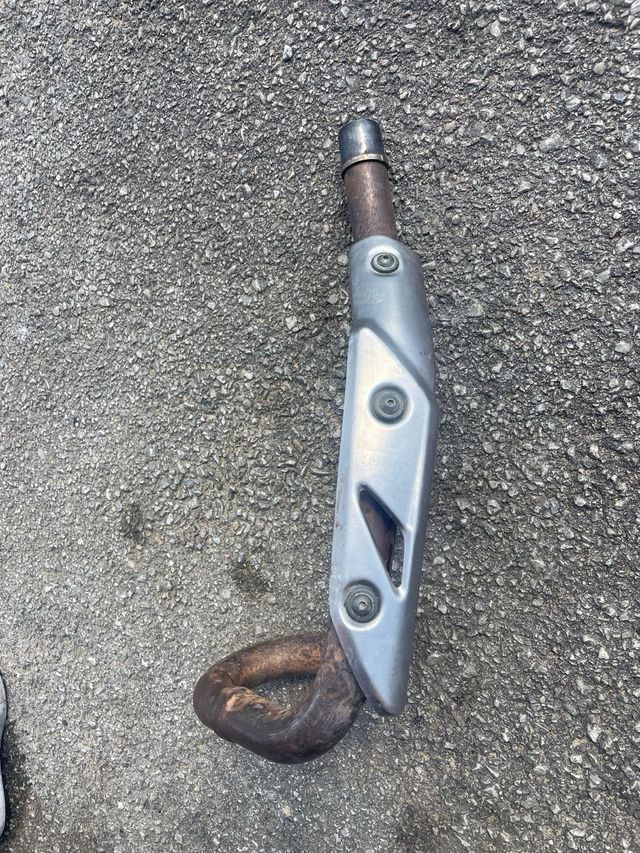 Colector de escape ltz 400