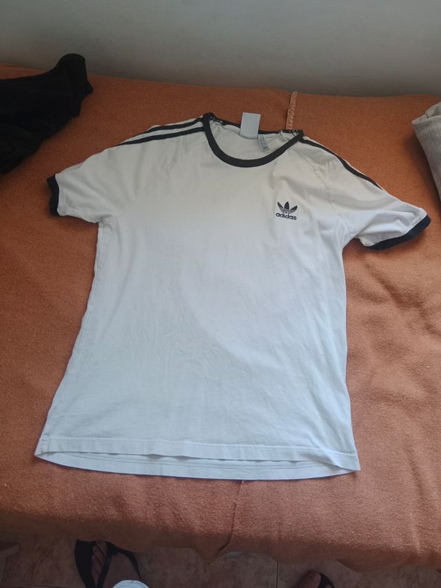 Camiseta adidas
