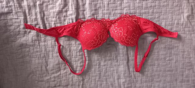 Indumenti reggiseni