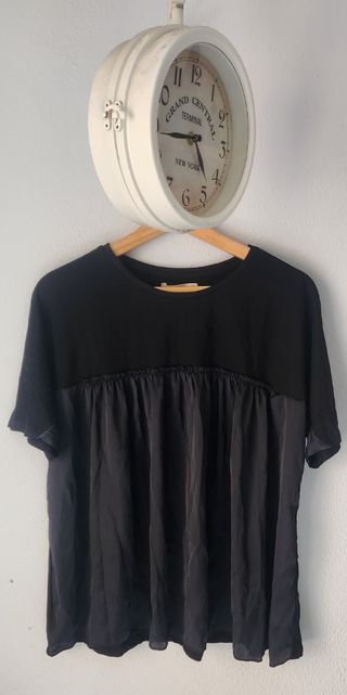 Camiseta negra pull&bear