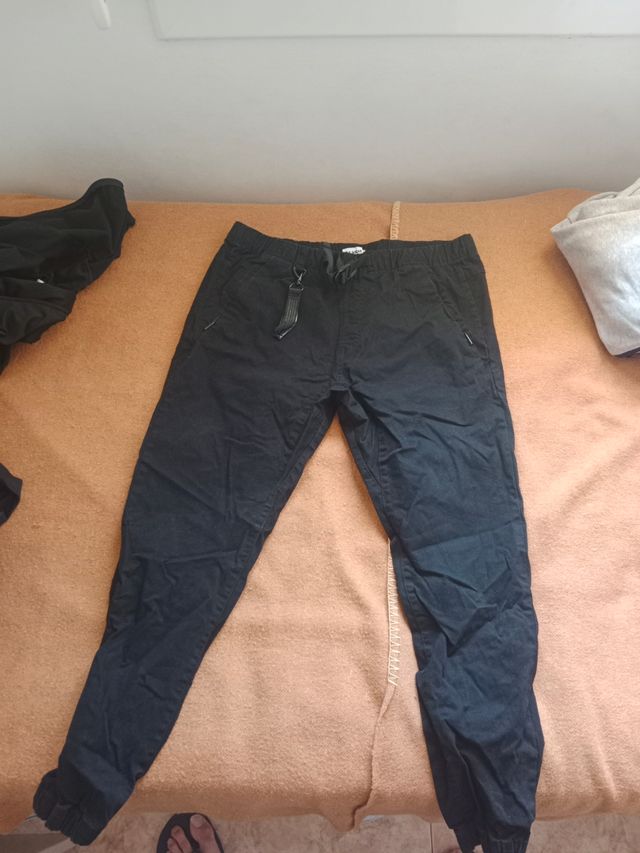 Pantalones largos cargo