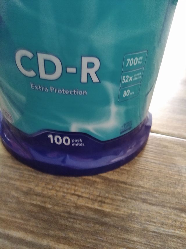 Tarrina 100 CDs vírgenes Verbatin