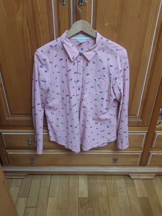 2 camisas