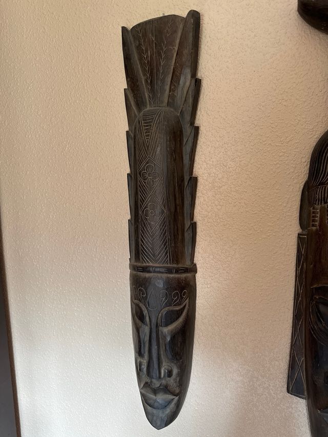 Figuras máscara étnicas. 20€ las 3