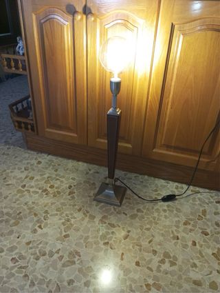 Lampara de sobremesa