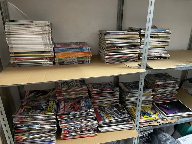 Lote Revistas motos 569 ud. / coches 130ud.