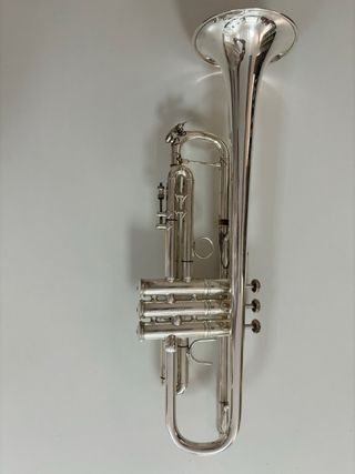 Trompeta Bach Stradivarius 72 LR180 ML Sib