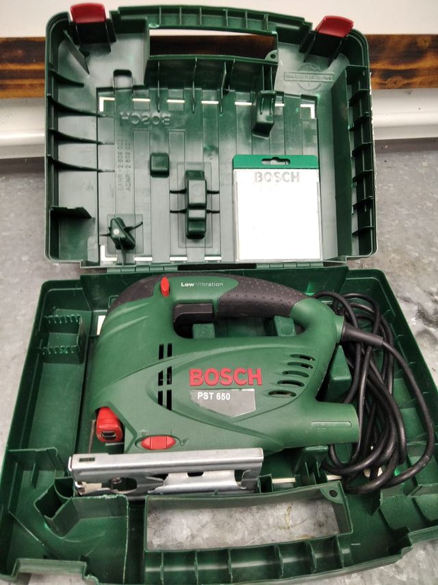 Sierra de calar Bosch PST-650
