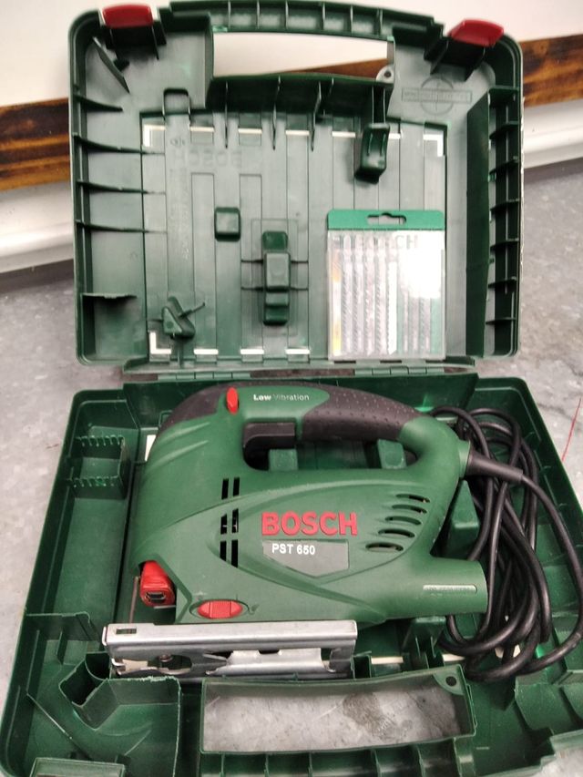 Sierra de calar Bosch PST-650