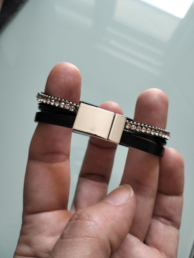 Braccialetto con chiusura magnetica