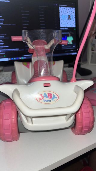 Moto teledirigida bebe born