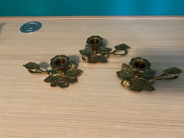 Portavelas de latón