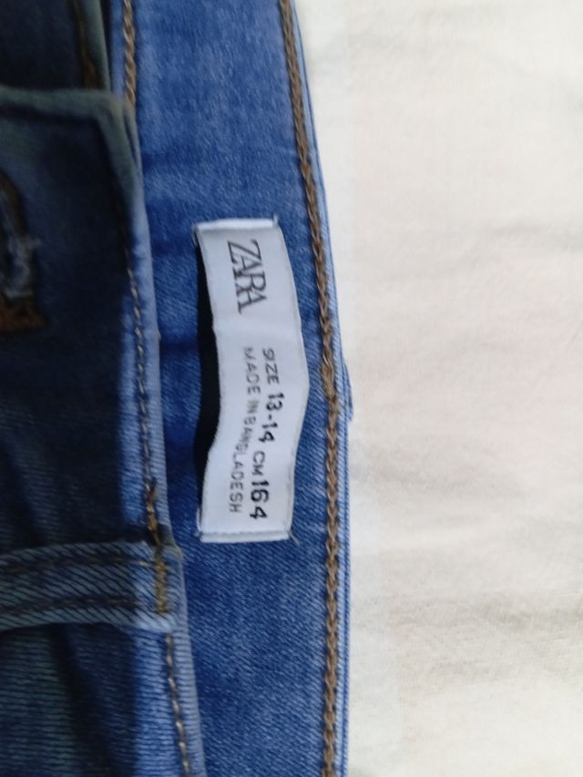 Vaqueros Zara estrechos 164 cm 13-14 años