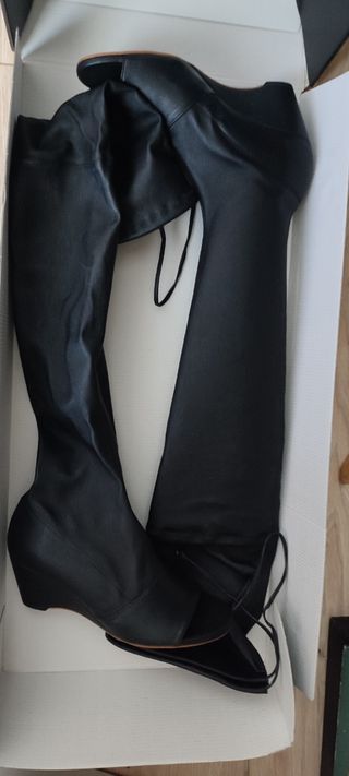 botas altas Guts and LOVE 37