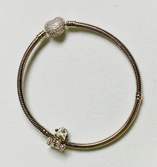 Pulsera tipo cordon y charm oveja en plata ley 925
