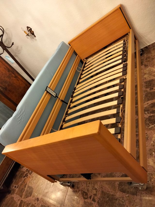 Cama articulada ortopédica electrónica BURMEIER