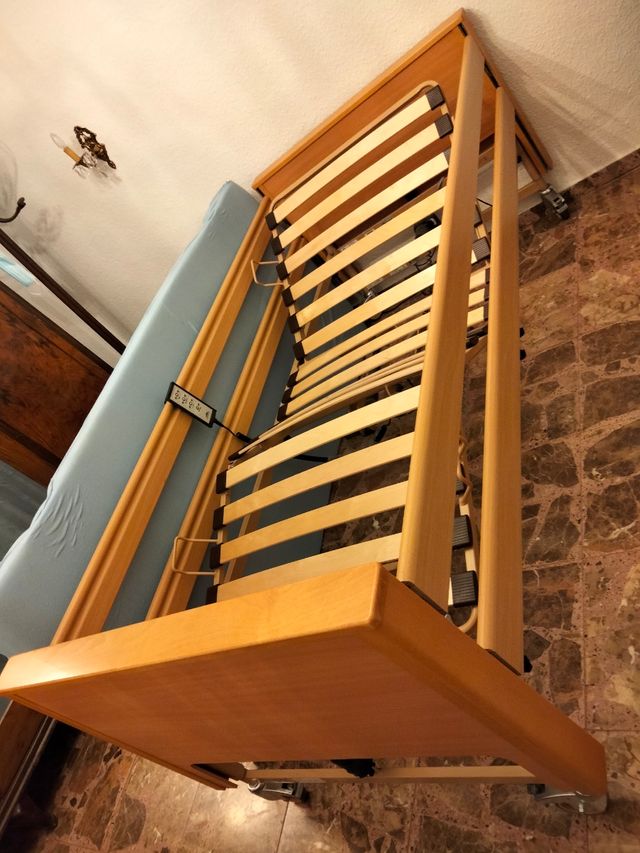 Cama articulada ortopédica electrónica BURMEIER
