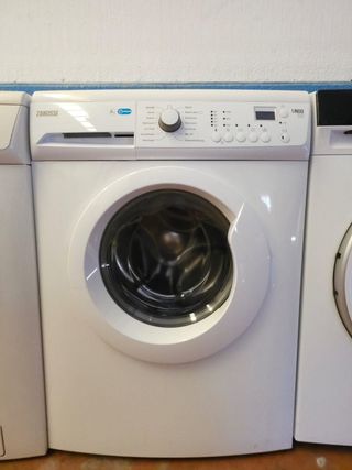 OCASIÓN!! LAVADORA ZANUSSI. 8 KG.