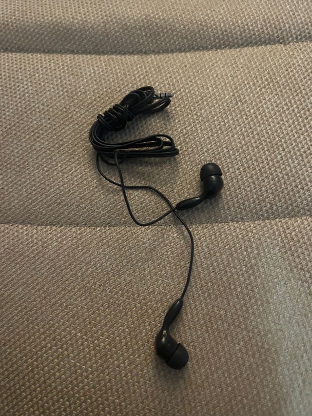 Cuffie auricolarei con filo