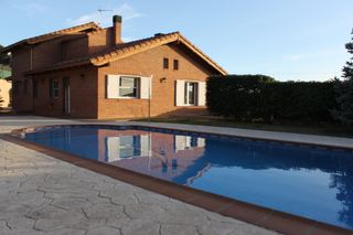 Mollet-Badalona habitación