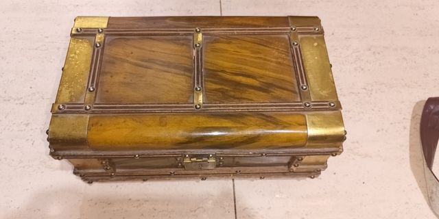Baúl antiguo