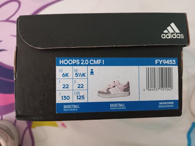 ADIDAS BEBÉ  talla 22