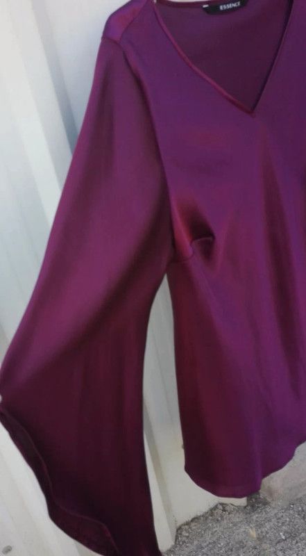 Blusa señora, mangas irregulares