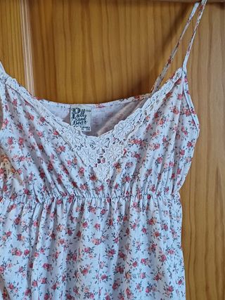Vestido tirantes floral Pull&Bear talla M beige